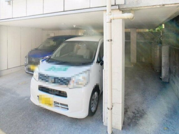ナプア薊野の駐車場|2025年1月撮影 