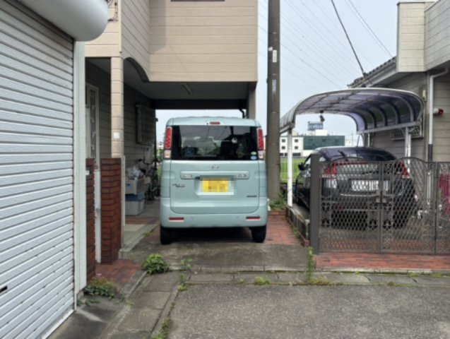 行田市持田　中古戸建の駐車場