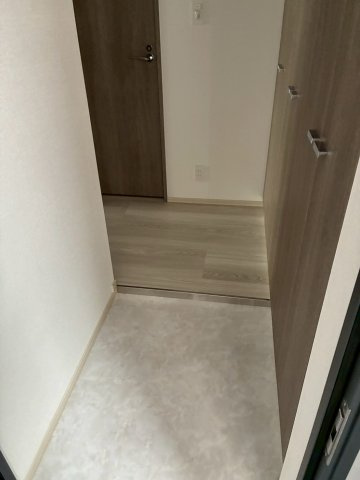 コンフォリア・リヴ板橋本町の玄関