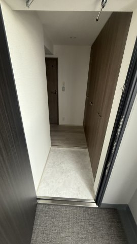 コンフォリア・リヴ板橋本町の玄関