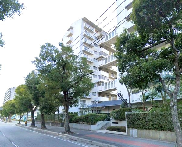 東灘ロイヤルマンションの外観