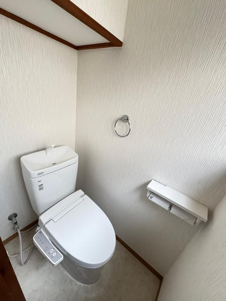 狭山市鵜ノ木　中古戸建のトイレ