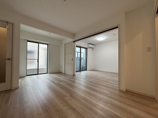 【居間・リビング】カーサセレーナ住吉