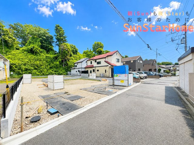 【サンスターホーム】福生市福生　高性能住宅新築2号棟の外観
