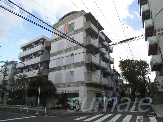 ウエストヒル今井苑の外観|バス停が近くにあります♪