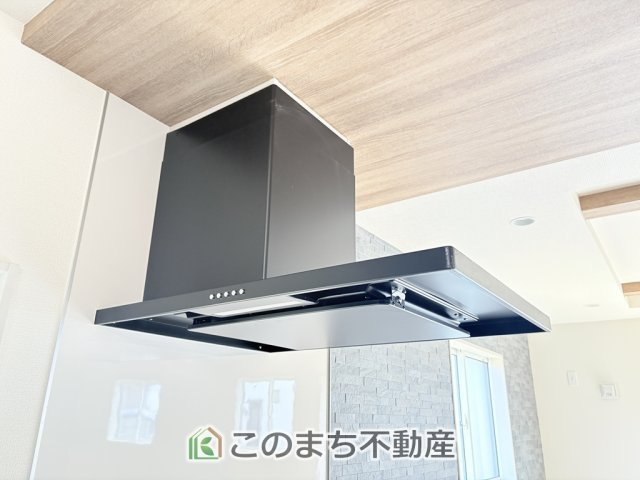 ブルーミングガーデン宇都宮市泉が丘7丁目2期のキッチン|お料理の匂いもスッキリ♪シンプルデザインで掃除も簡単‼