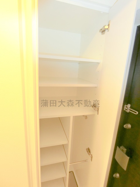 リクエスト東京西六郷の設備|玄関収納　シューズBOX