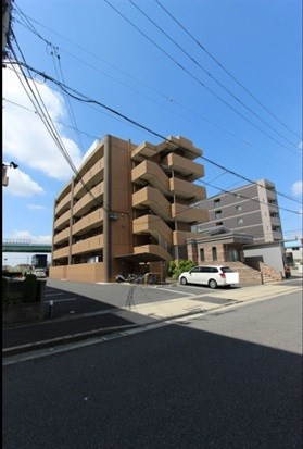 トリニティの外観