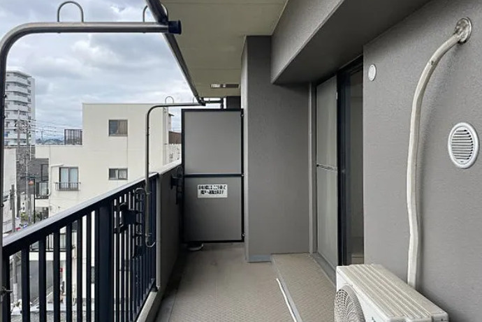 藤和シティコープ草加新田のバルコニー|施工例です