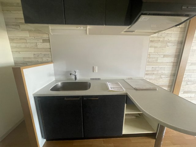レクシア鶴見のキッチン|同物件他部屋のお写真です。
間取り図を参照してください。
