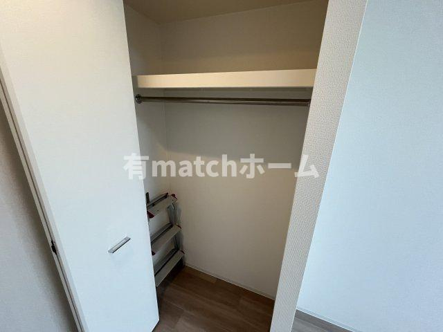 セレニテ京橋クレアの収納|(参考)同マンション反転間取り他部屋の写真