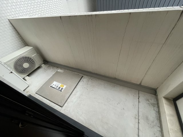 アーデンタワー南堀江のバルコニー