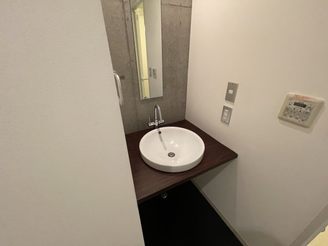 アーデンタワー南堀江の洗面所|イメージとして同マンション他部屋を表示しています