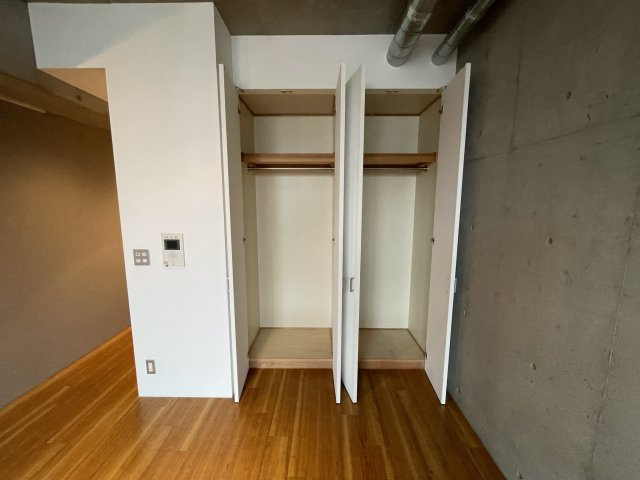 アーデンタワー南堀江の収納|イメージとして同マンション他部屋を表示しています