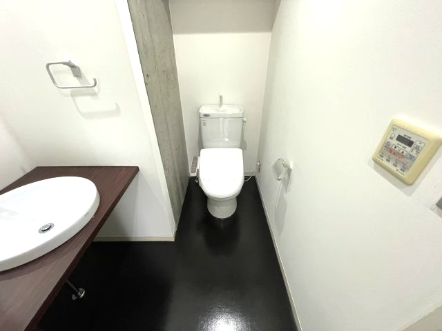 アーデンタワー南堀江のトイレ|イメージとして同建物他部屋を表示しています