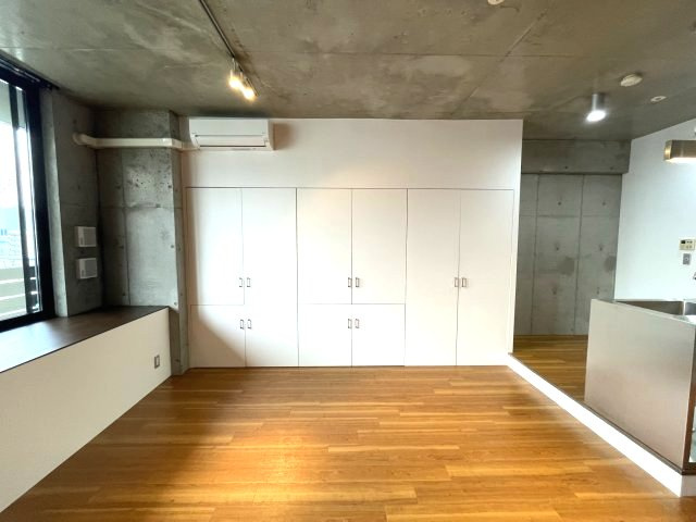 アーデンタワー南堀江の居間・リビング|イメージとして同マンション他部屋を表示しています