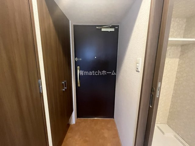 Luxe玉造南の玄関