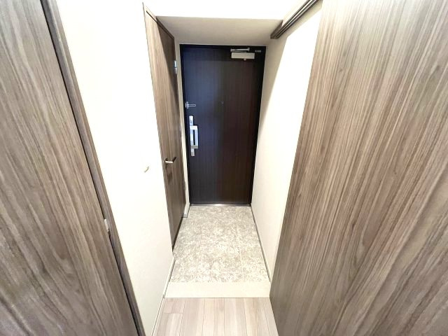 リビオメゾン新大阪の玄関