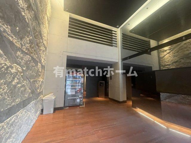 S-RESIDENCE新大阪駅前のエントランス