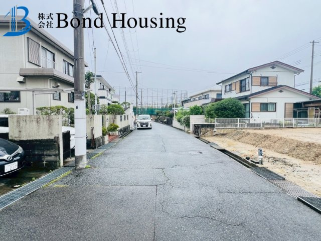 LDK20帖以上確保　春日台2期2号棟　新築戸建の周辺