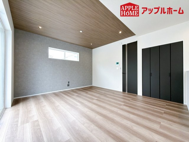 グリーンガーデン 大宮大和田の洋室|１日の長い時間を過ごす大切なリビングだから、広さ日当たりとことんこだわりましょう♪ぜひこの空間を実際にご体感ください！