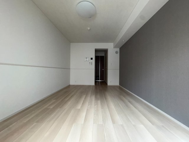 狛江市東和泉１丁目のアパートの居間・リビング