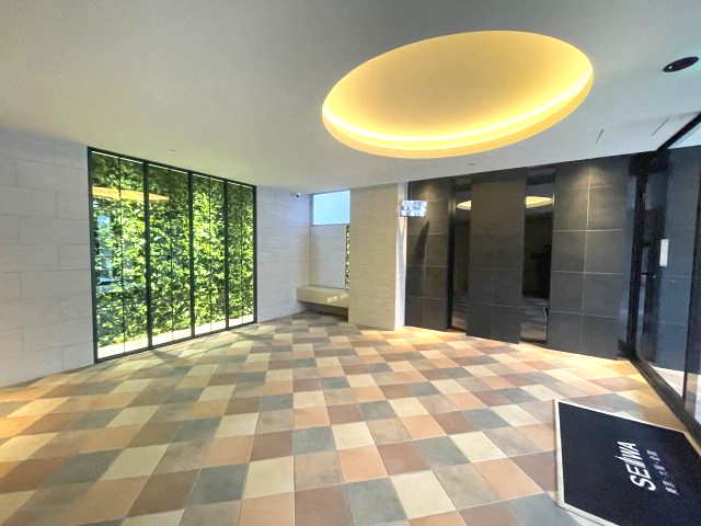 セイワパレス深江橋駅前のロビー