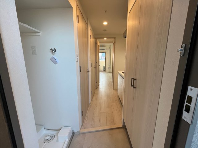 Alivis福島海老江(旧フォーリアライズ福島ルノン)の玄関