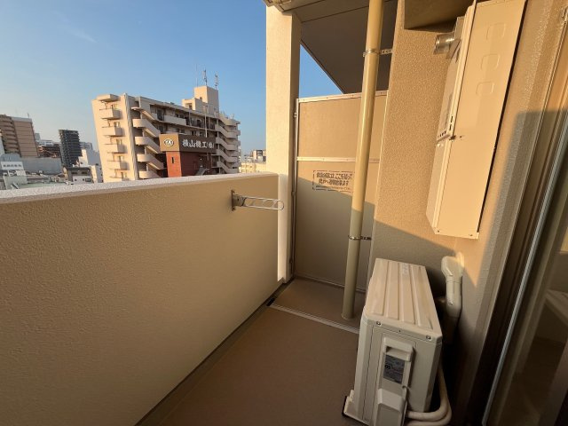 Alivis福島海老江(旧フォーリアライズ福島ルノン)のバルコニー