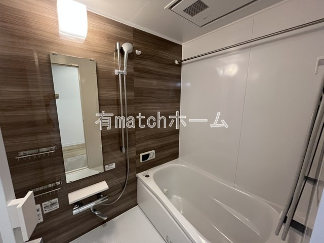 フロンティアタワー難波EASTの浴室|他部屋の参考画像です
間取り図を参照してください