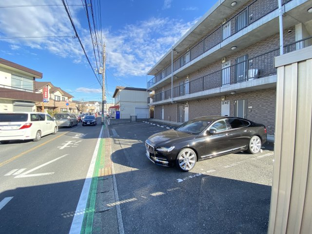 t.m.placeⅠの駐車場