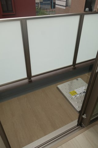 THEパームス熊野前のバルコニー