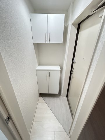 トレフル・ロシェ尼崎の玄関