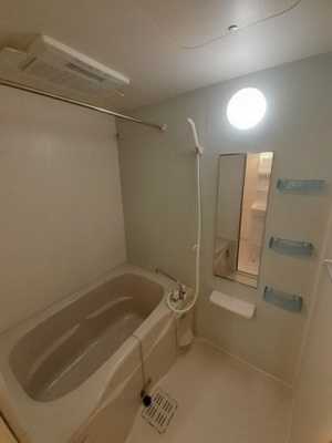 【浴室】 | グリーンヒルズ　きらら | コンパクトで使いやすいお風呂です