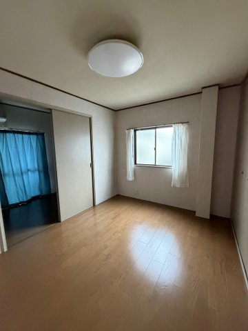 八尾マンションの居間・リビング