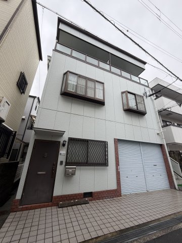 八尾マンションの外観