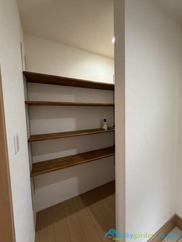 厚木市林4丁目　中古戸建の収納