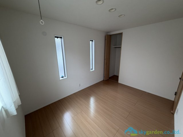 厚木市林4丁目　中古戸建の洋室