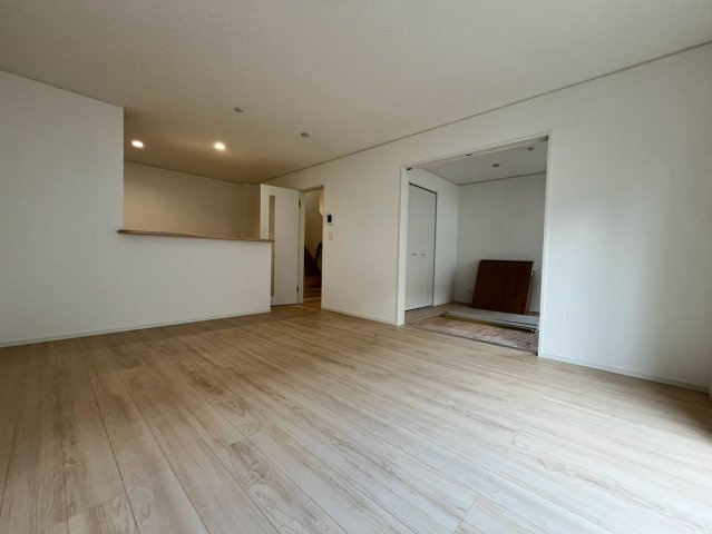 日高市中鹿山第7　全10棟　新築戸建　クレイドルガーデンの居間・リビング|2026.10.2撮影