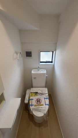 手城町3丁目　2/1のトイレ