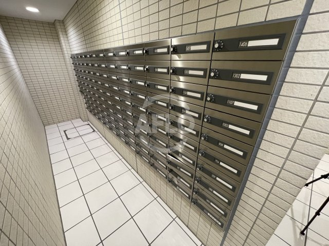 ラブ心斎橋ウエストのその他共用部分|LAV心斎橋WEST　メールボックス