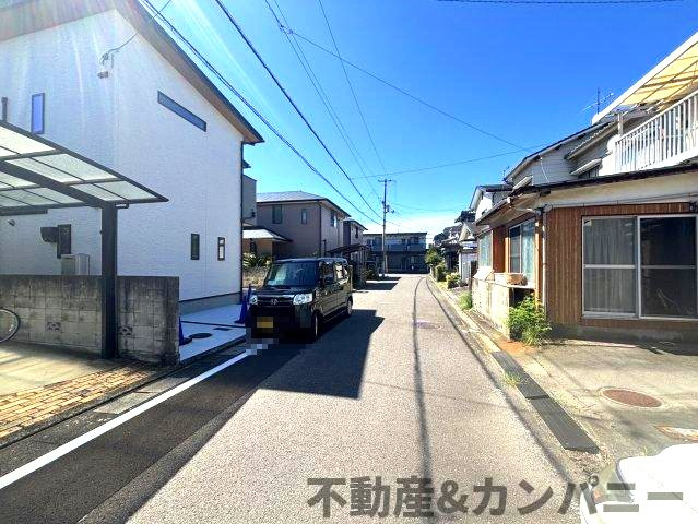 CS南斎院分譲住宅の前面道路含む現地写真|前面道路含む現地写真です