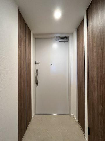 【玄関】