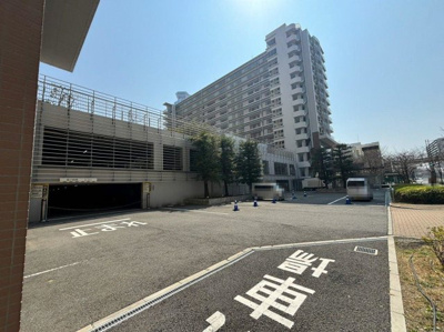 【駐車場】 | シーサイドレジデンスコスモスクエア駅前 | ドラックストアライフォート南港店まで徒歩２２分
