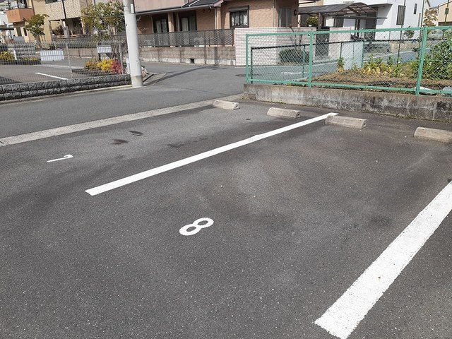 ハイツ福山の駐車場|カースペースがあります