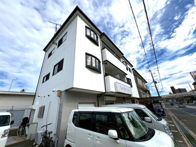 藤ヶ丘ＯＭＭビルの外観