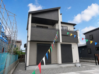 【外観】 | 中央市成島 オール電化新築戸建 全2棟 2号棟 南道路 車3 | 長期優良住宅認定・住宅性能表示取得