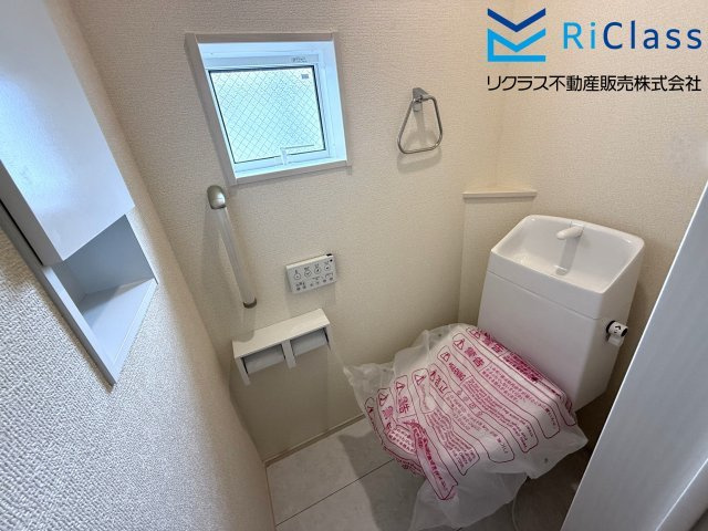新築戸建　神戸市兵庫区菊水町4丁目11　２号棟のトイレ|2階のトイレです