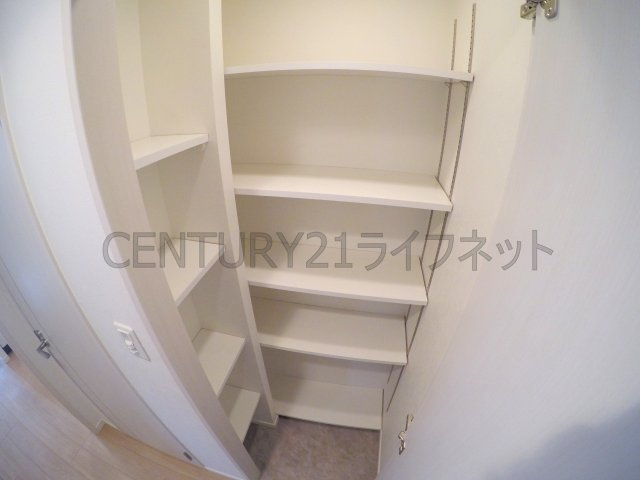 【玄関】 | スプランディッド新大阪DUE