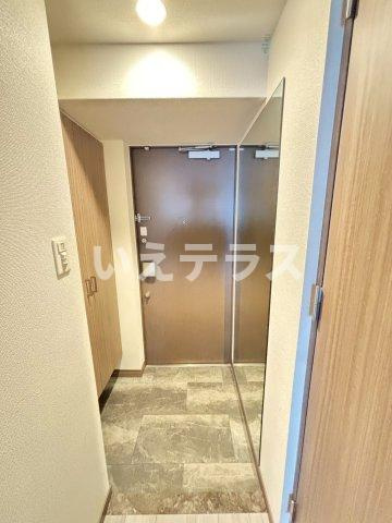 レオンコンフォート神戸駅前の玄関